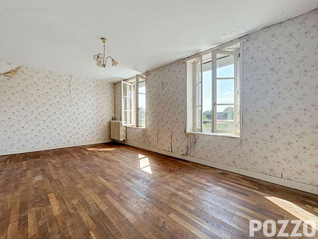 Maison La Bloutière 5 pièces - 108 m2 avec terrain  et grands garages - photo 4