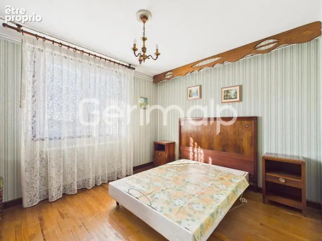 Vente - Appartement - 3 pièces + cuisine - 82,64 m² - 367 500 € - photo 9