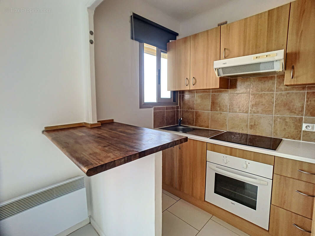 Appartement à VALLAURIS