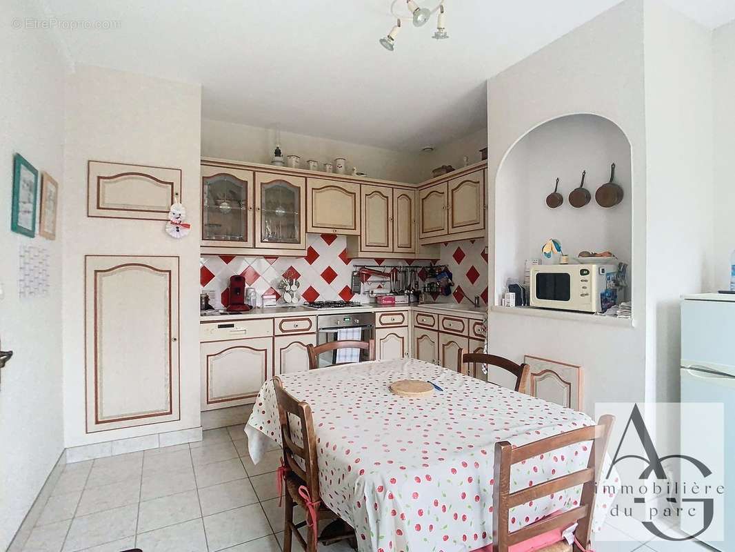 Maison à VILLEQUIER