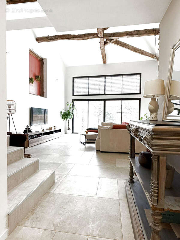 Maison à VIF