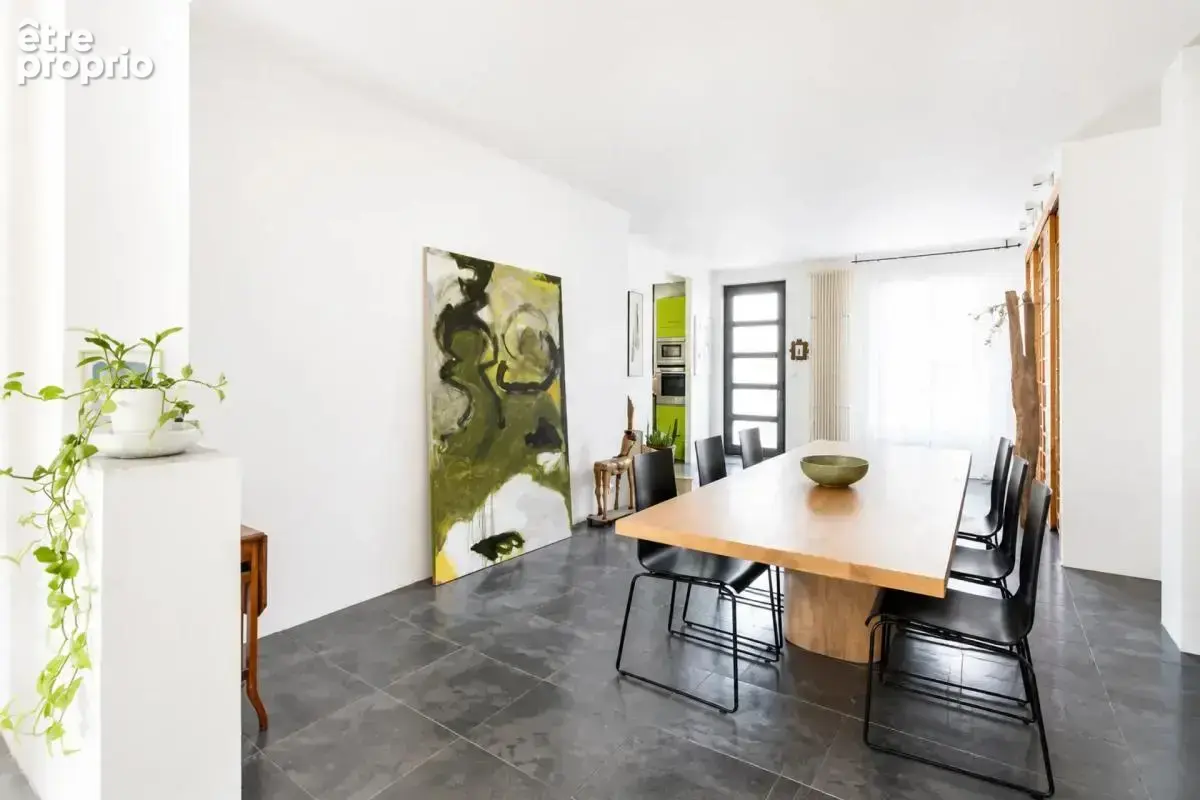 Maison de 234m² au sol à Nanterre Ville - photo 8