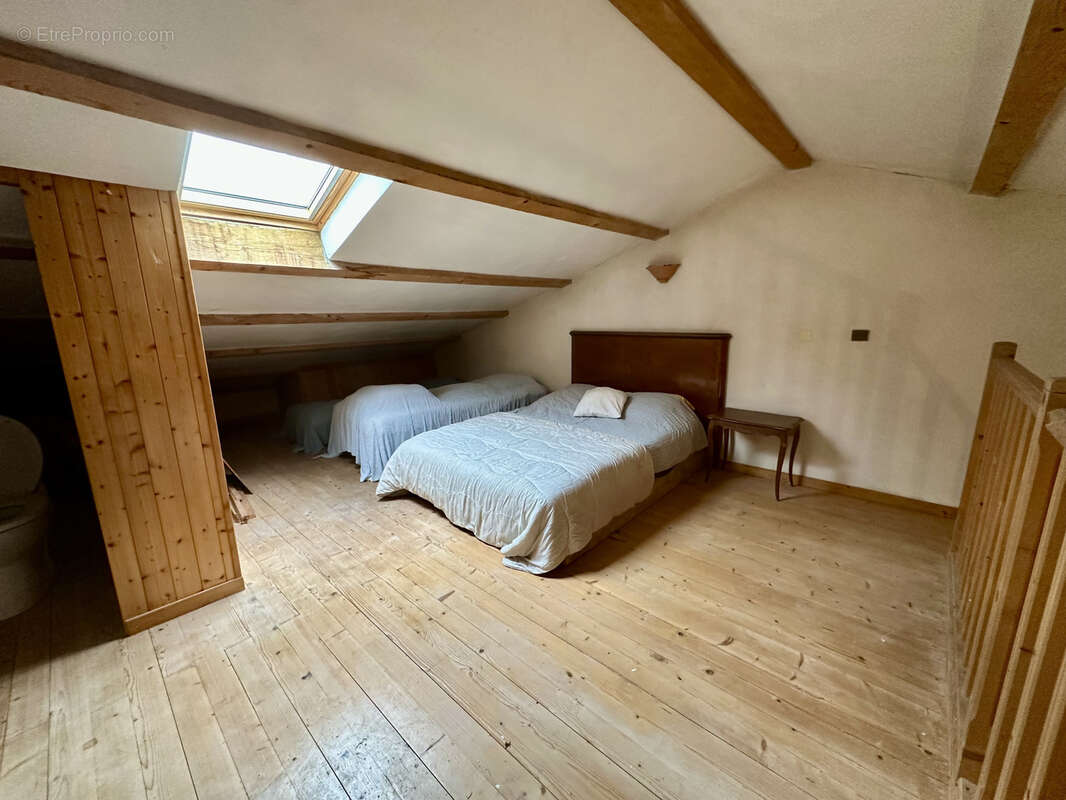 Maison à BRUE-AURIAC