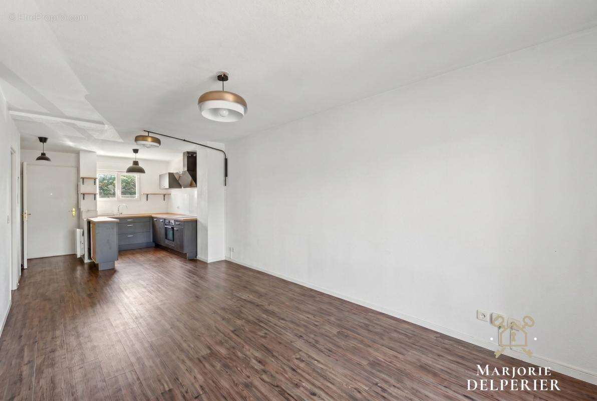 Appartement à BERAT