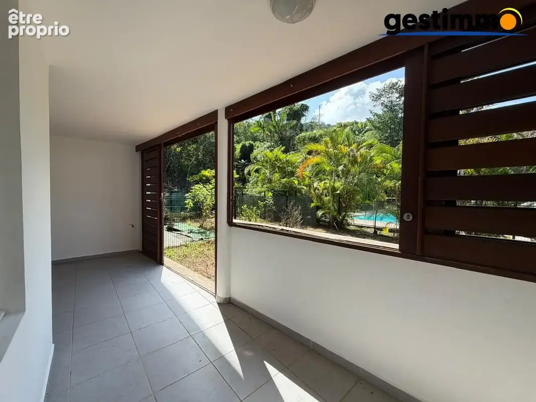 Appartement 3 pièces 51 m² à vendre à Remire-Montjoly (97354) - photo 1