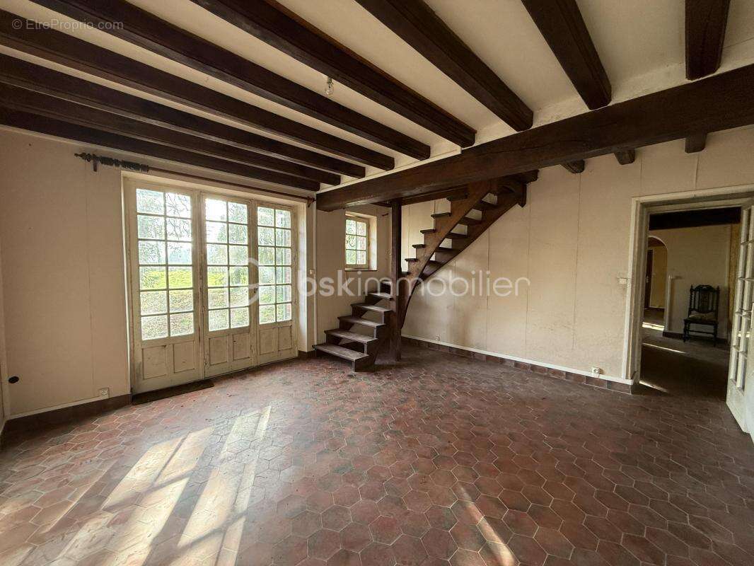 Maison à CHATEAUNEUF-EN-THYMERAIS