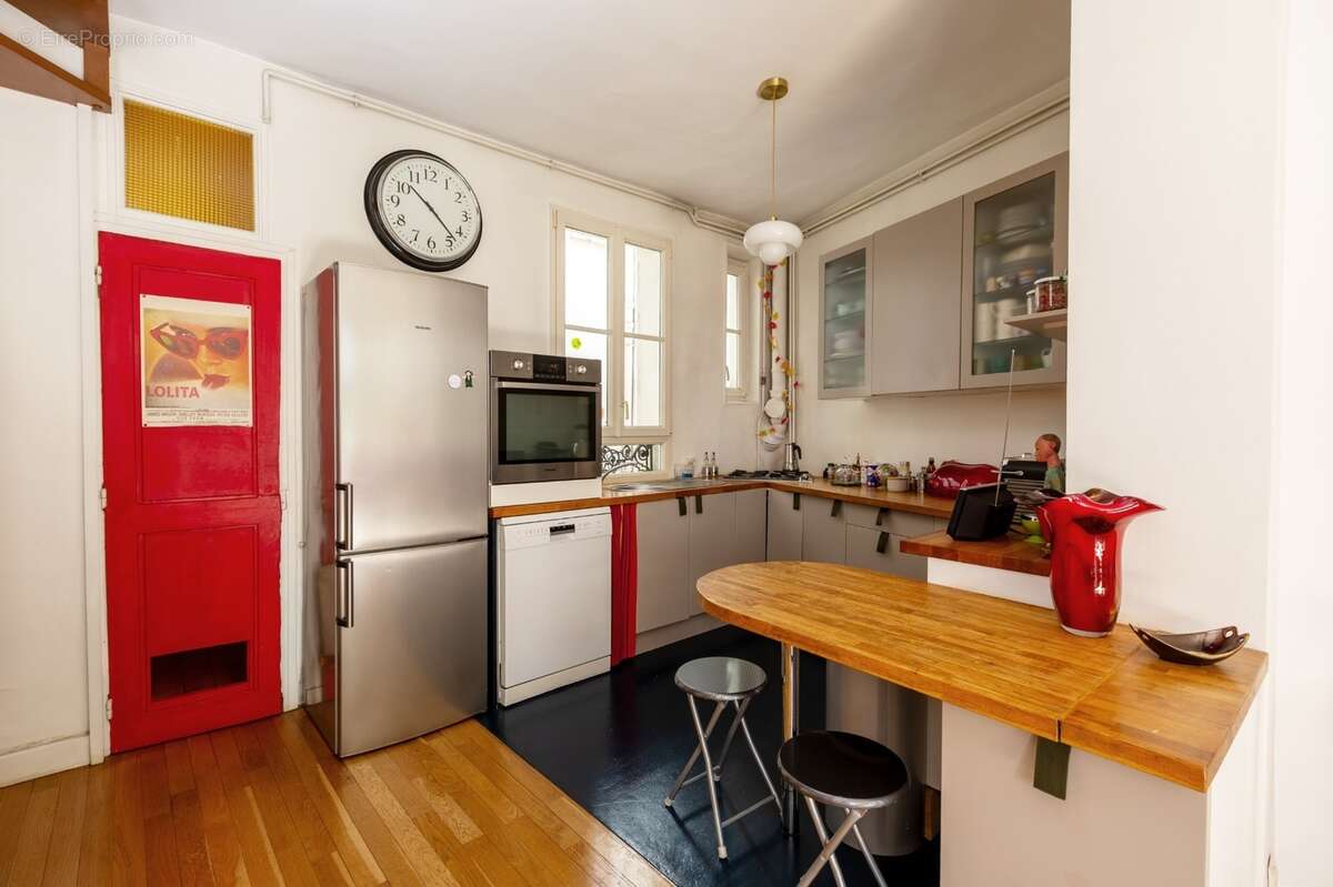 Appartement à vendre 6 pièces PARIS 18EME ARRONDISSEMENT (75) - photo 7
