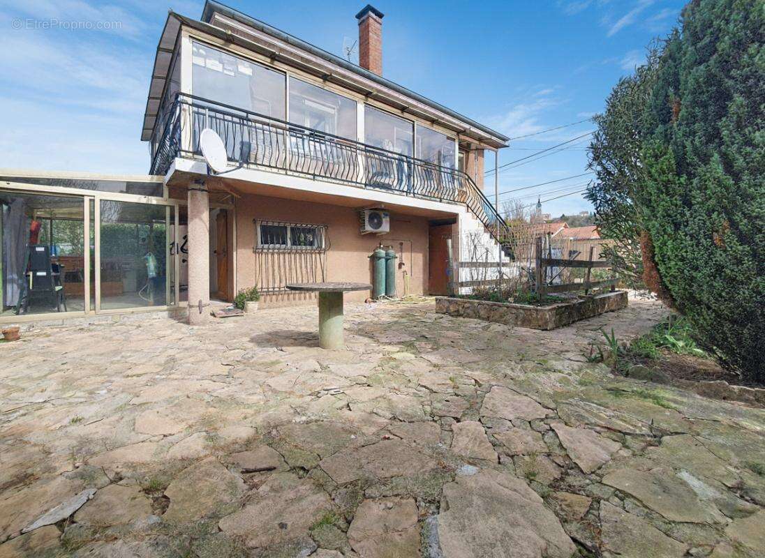 Maison - 2 Chambres - Possibilité 3 supplémentaires - Véranda - Jardin - Au calme - Proche toutes commodités - photo 15