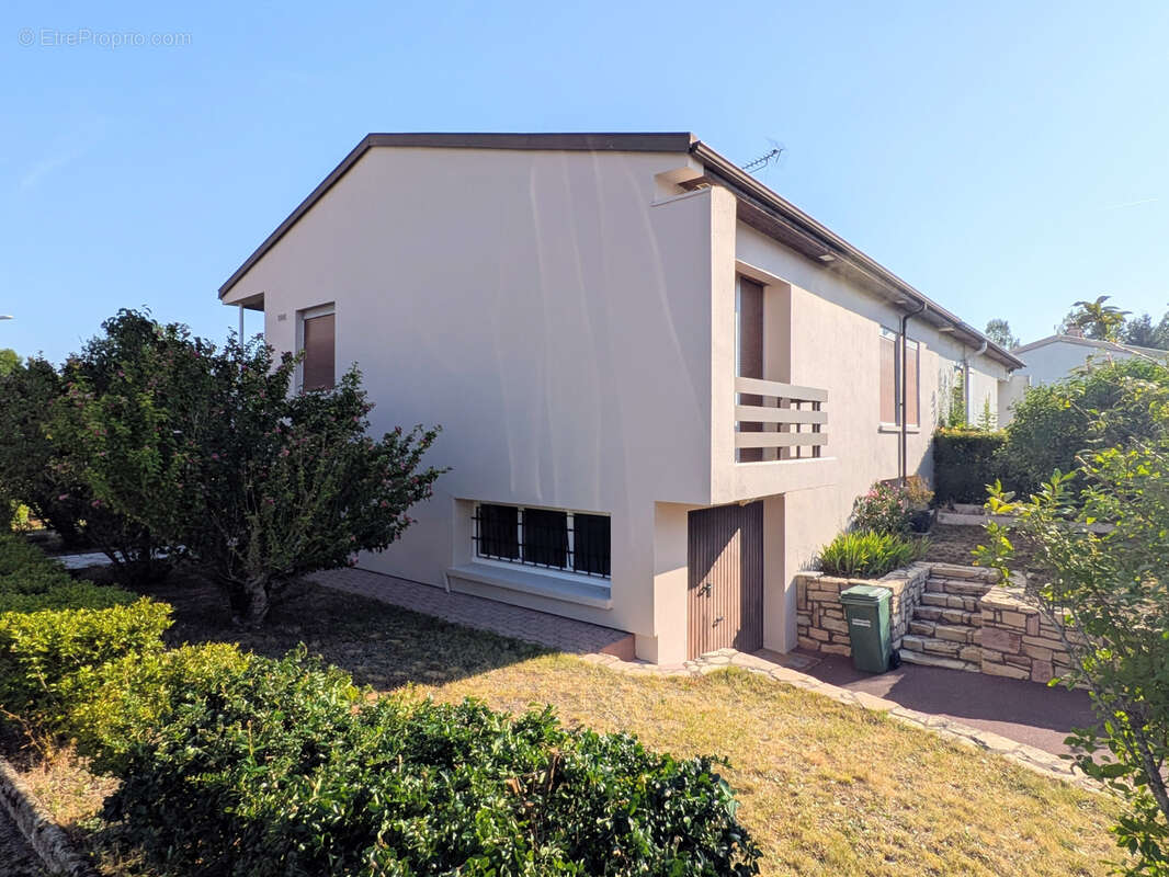 Maison à JARVILLE-LA-MALGRANGE