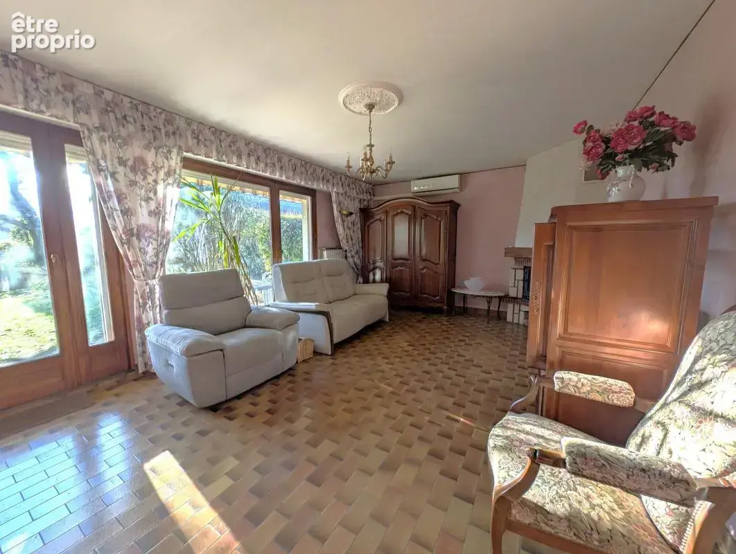 Maison 103 m² à Saint-Egreve  - photo 8