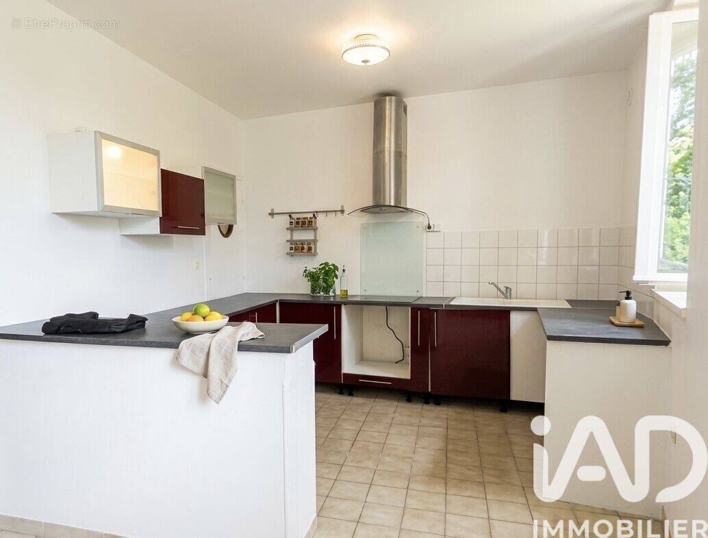 Appartement 84 m² à Cleon-D'andran  - photo 1