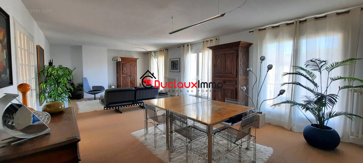 Appartement à AURILLAC