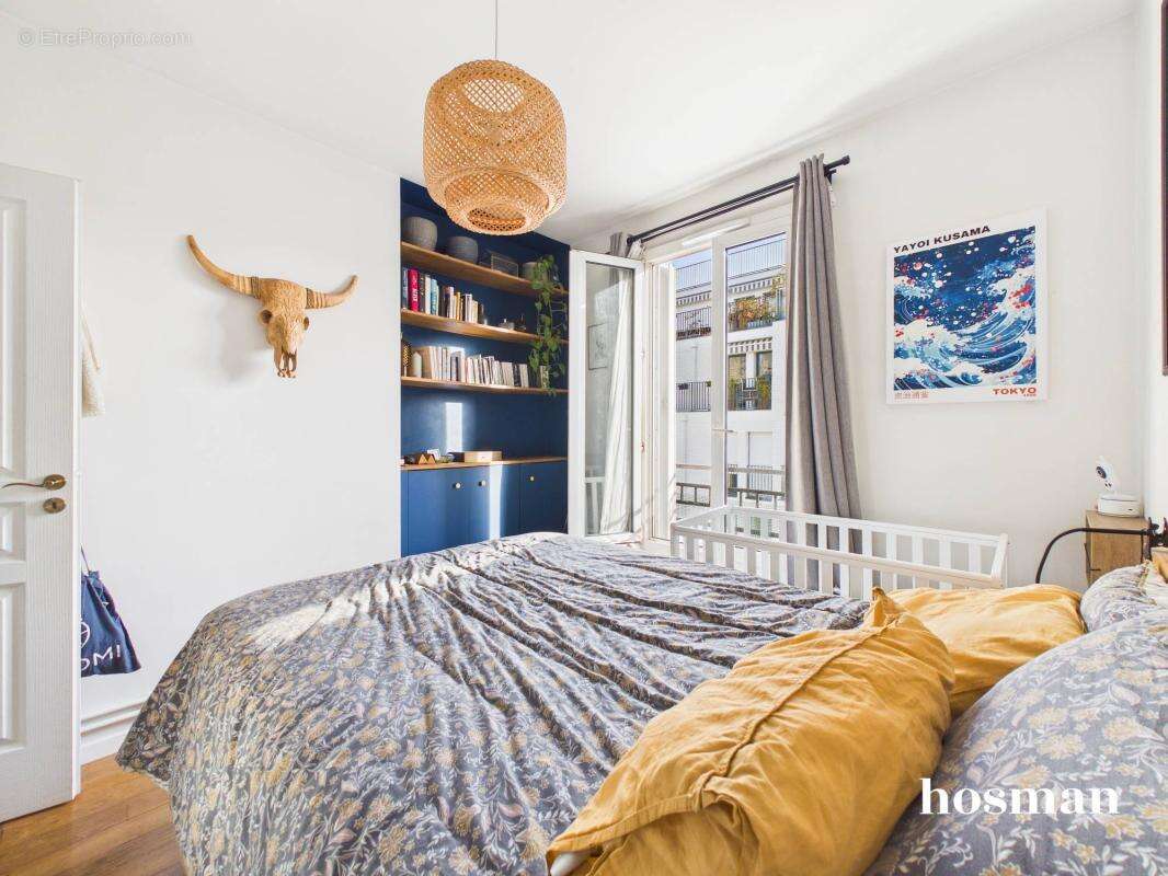 Appartement à PARIS-17E