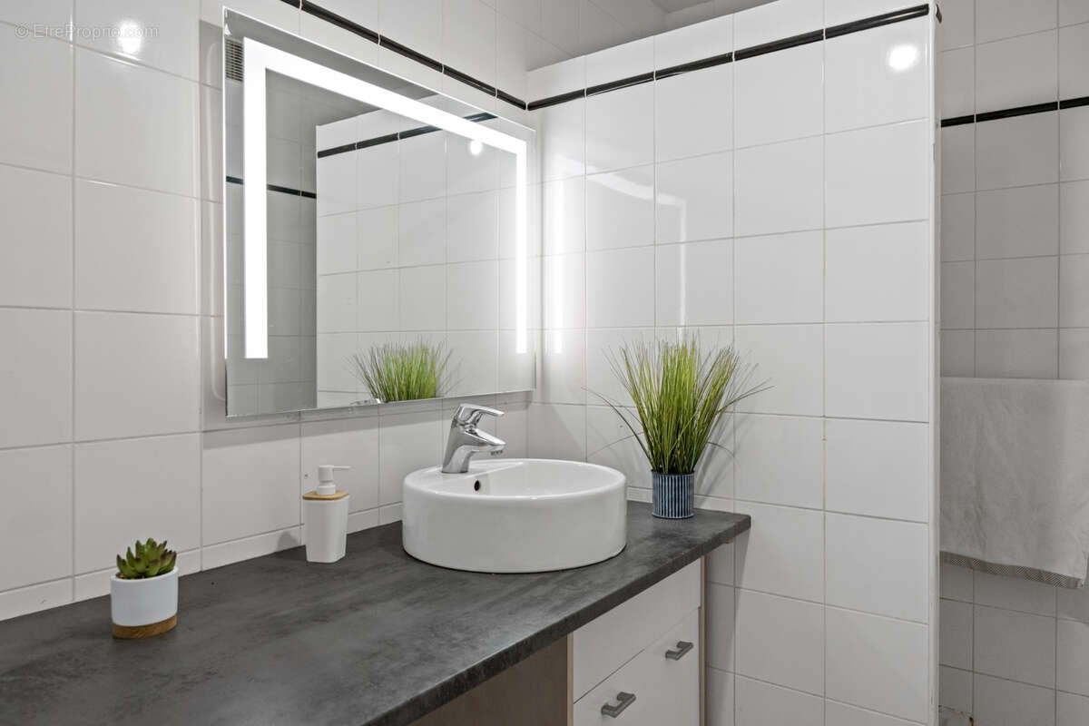 Appartement à LE POULIGUEN