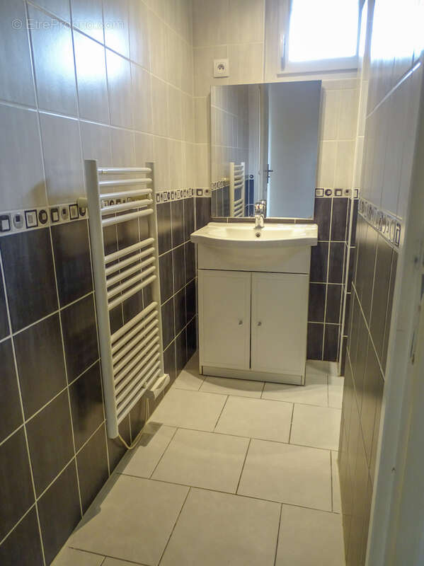 Maison à CHATRES-SUR-CHER