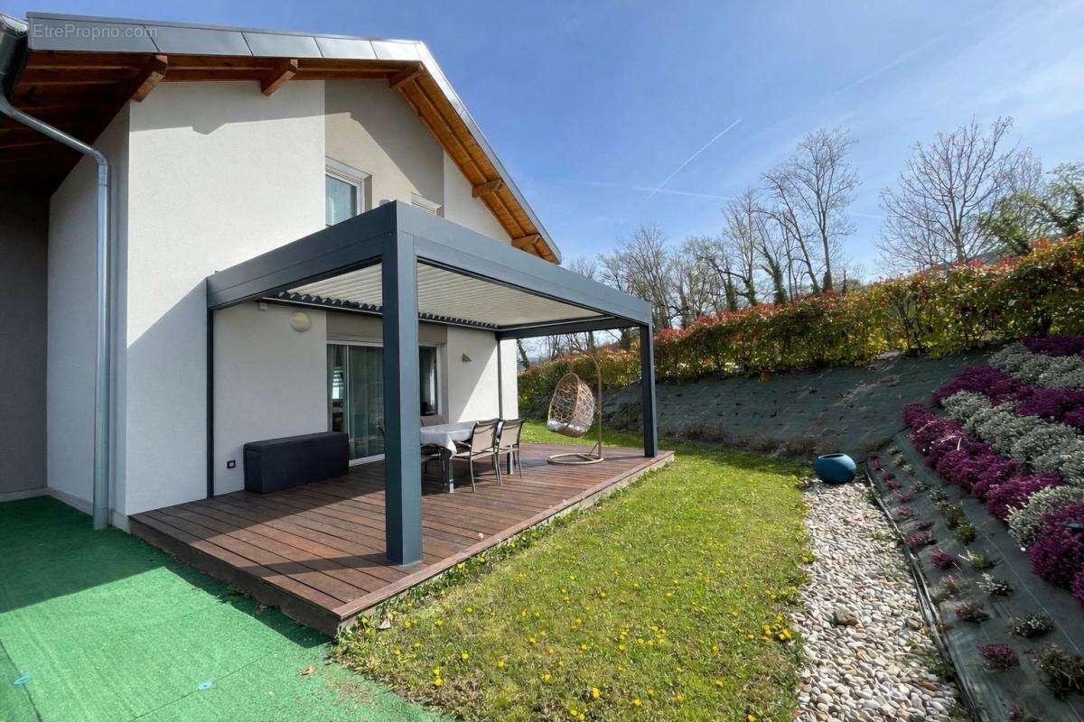 Maison à ALBY-SUR-CHERAN