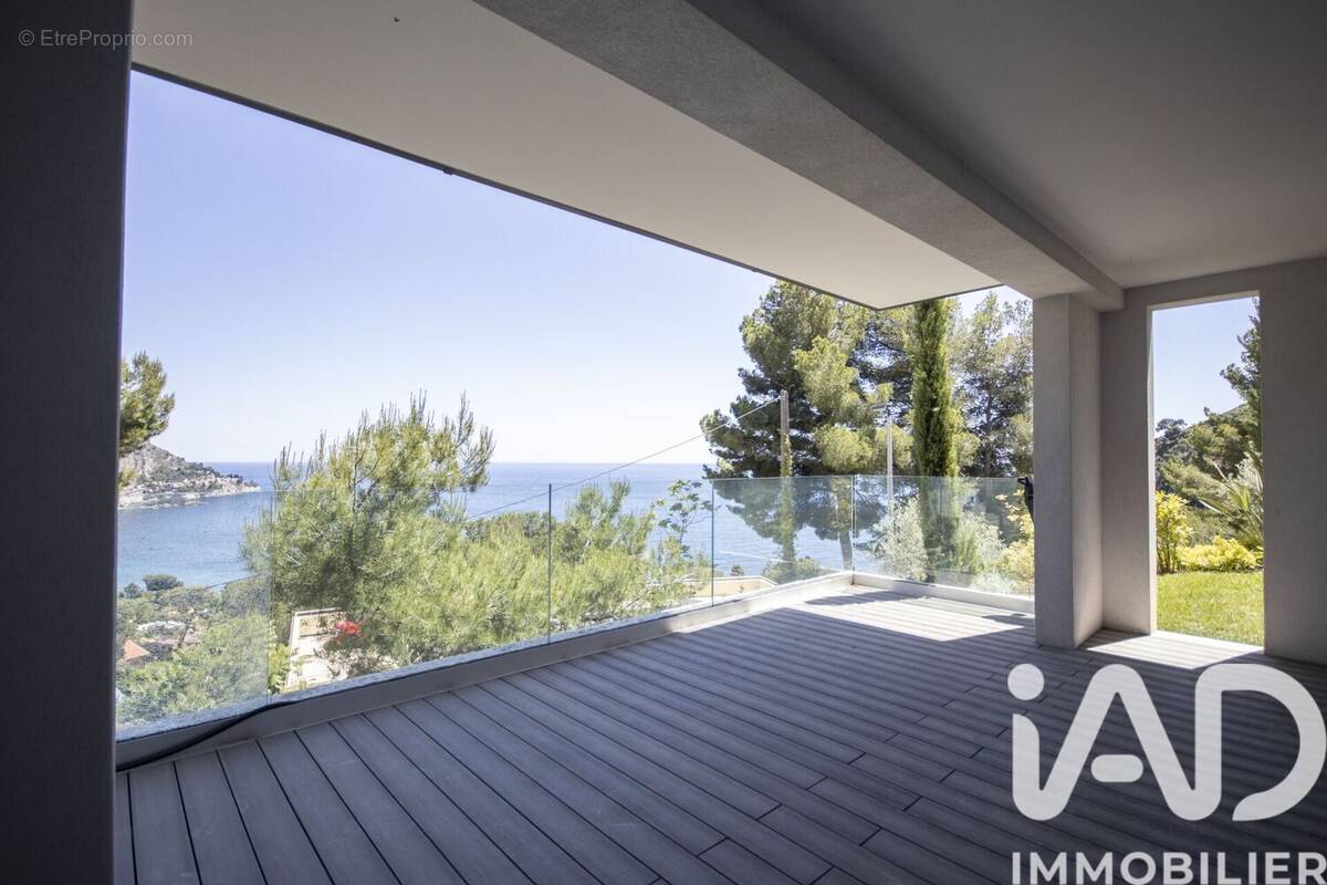 Photo 1 - Maison à EZE