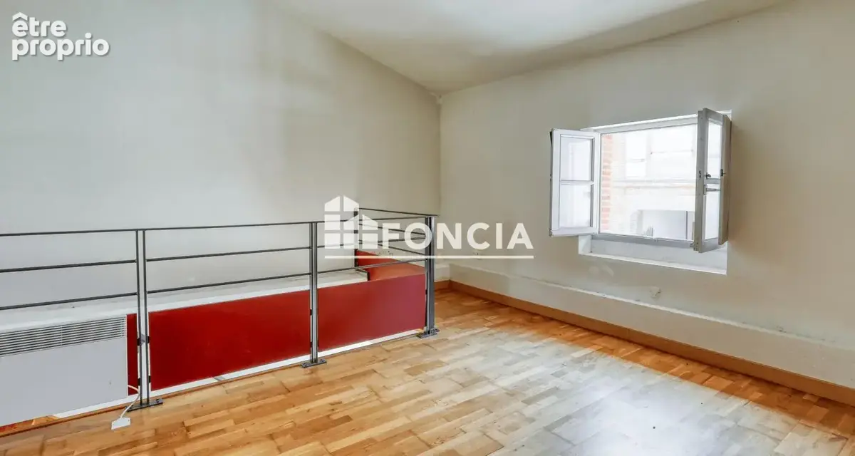 AUTERIVE.:  Duplex T2 – 43 m² – Ancien Hôtel Particulier - photo 5