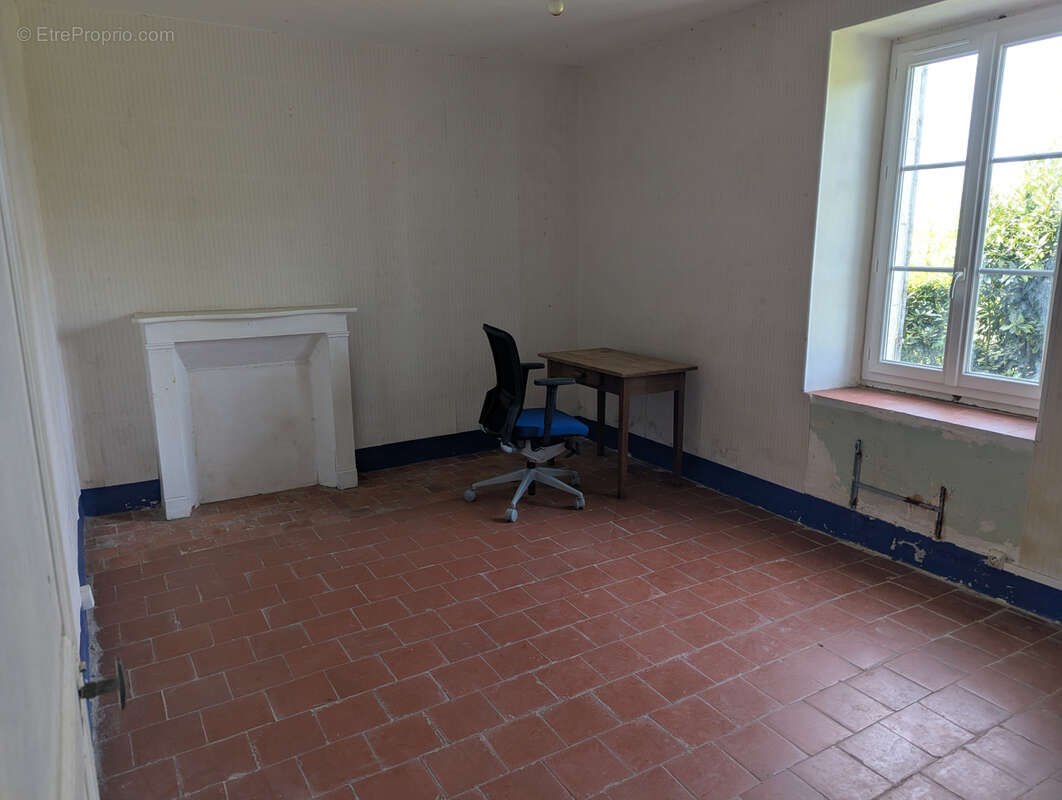 Maison à NEUVY-SAINT-SEPULCHRE