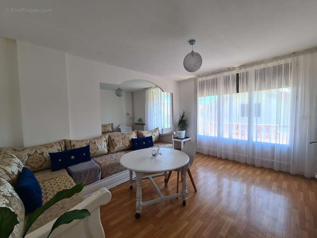 Appartement 76 m² à Besancon  - photo 5