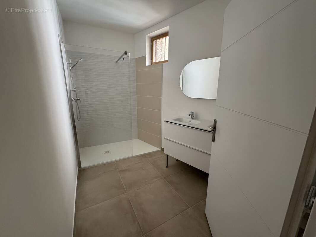 Vend maison de 133m2 avec terrasse à Béziers - photo 6