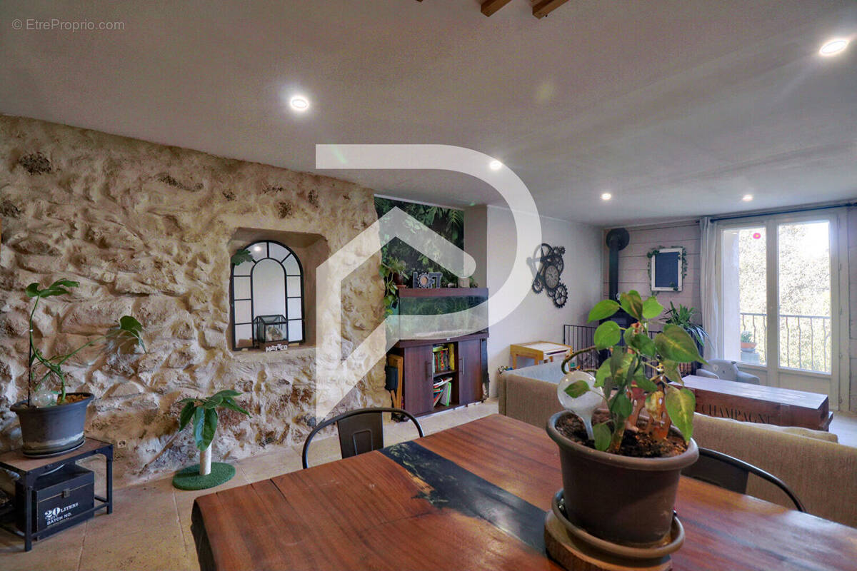 Maison à SAINT-PAUL-LES-DURANCE