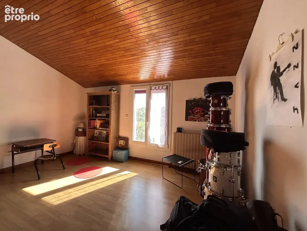 Aurignac,  jolie maison T6 sur un terrain de 2381m² - photo 7