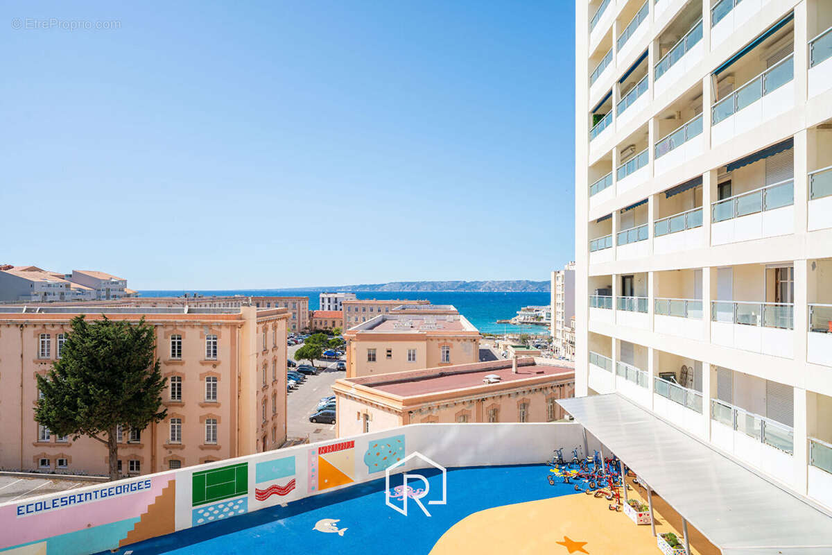 Appartement à MARSEILLE-7E