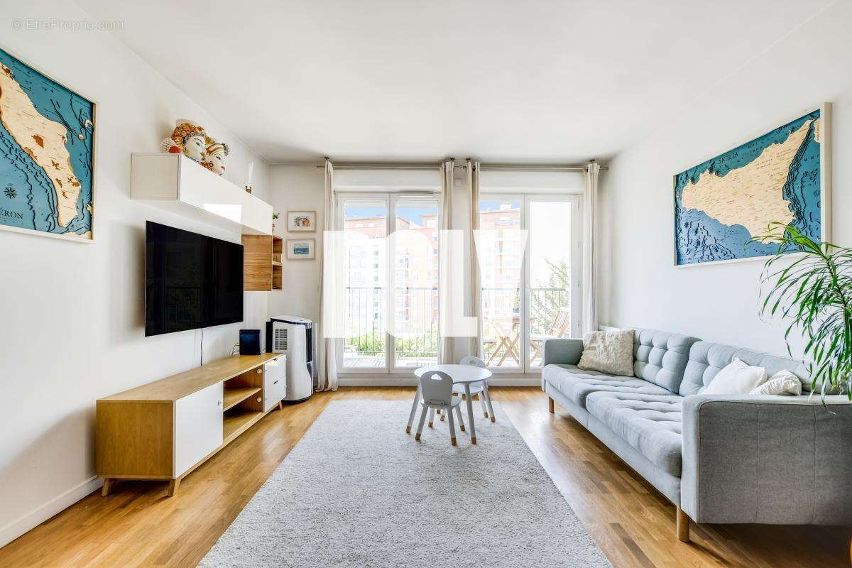 Appartement à MONTROUGE