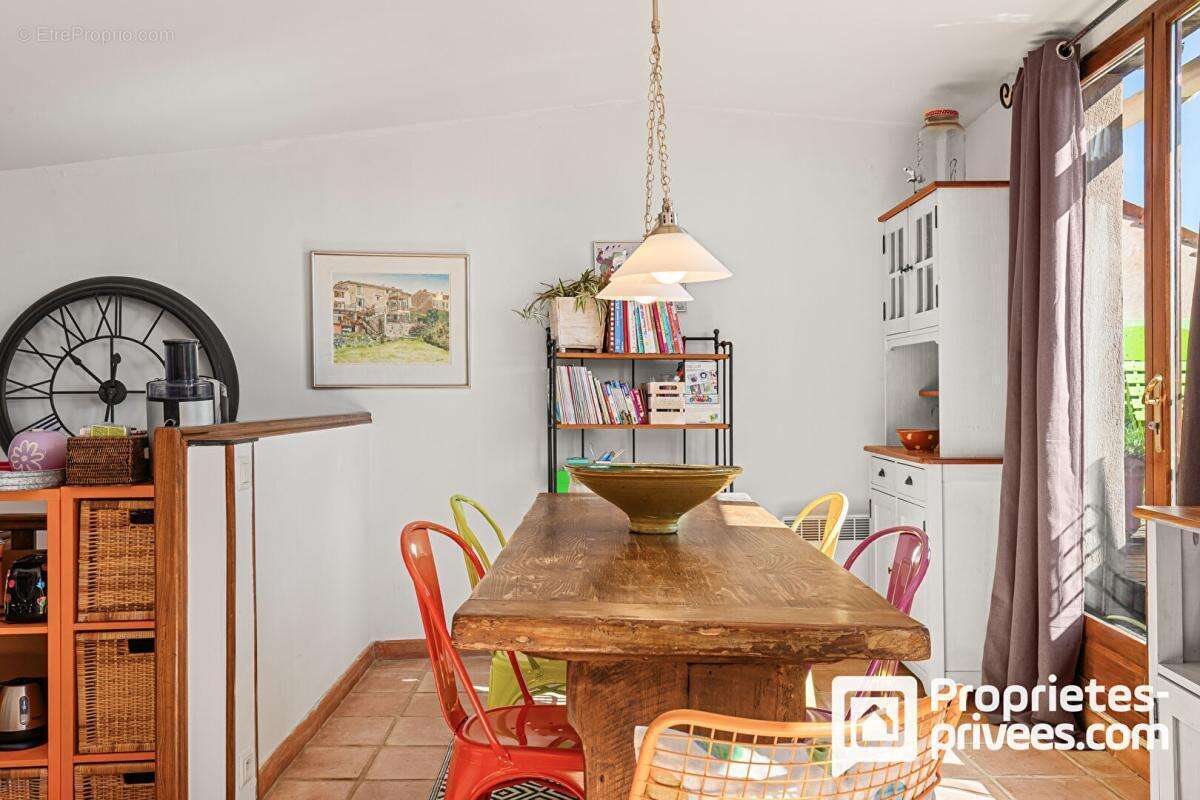 Appartement à MONTAUROUX