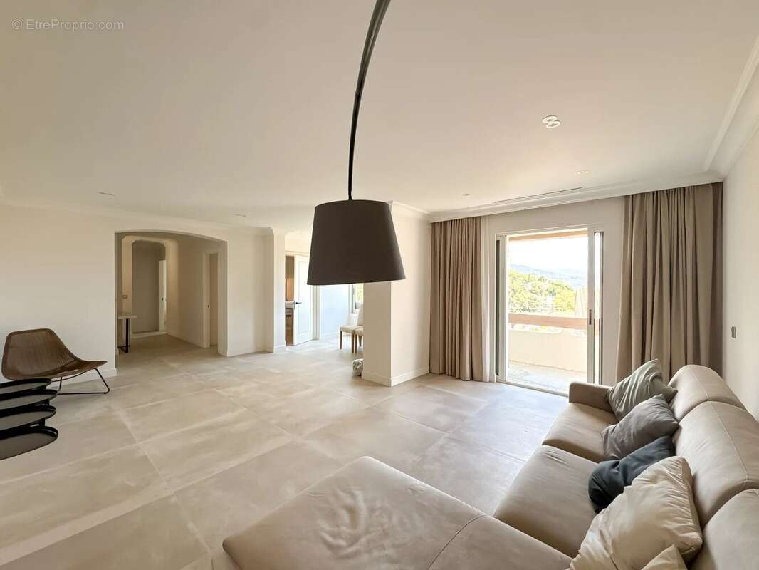 Maison à ROQUEBRUNE-CAP-MARTIN