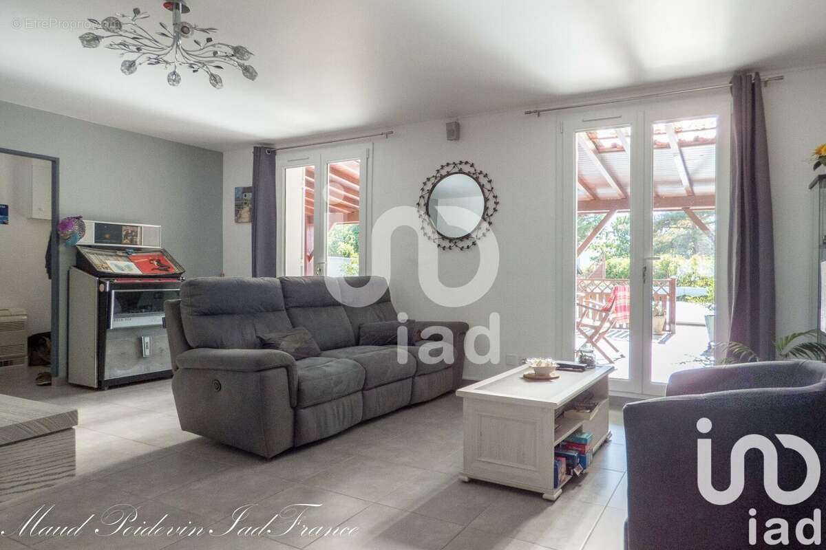 Photo 7 - Maison à BOURGNEUF