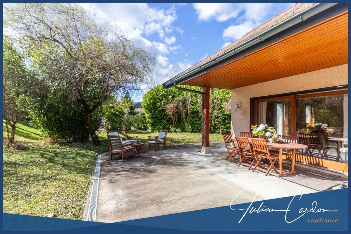 Villa d'architecte à vendre à Cuvat - photo 4