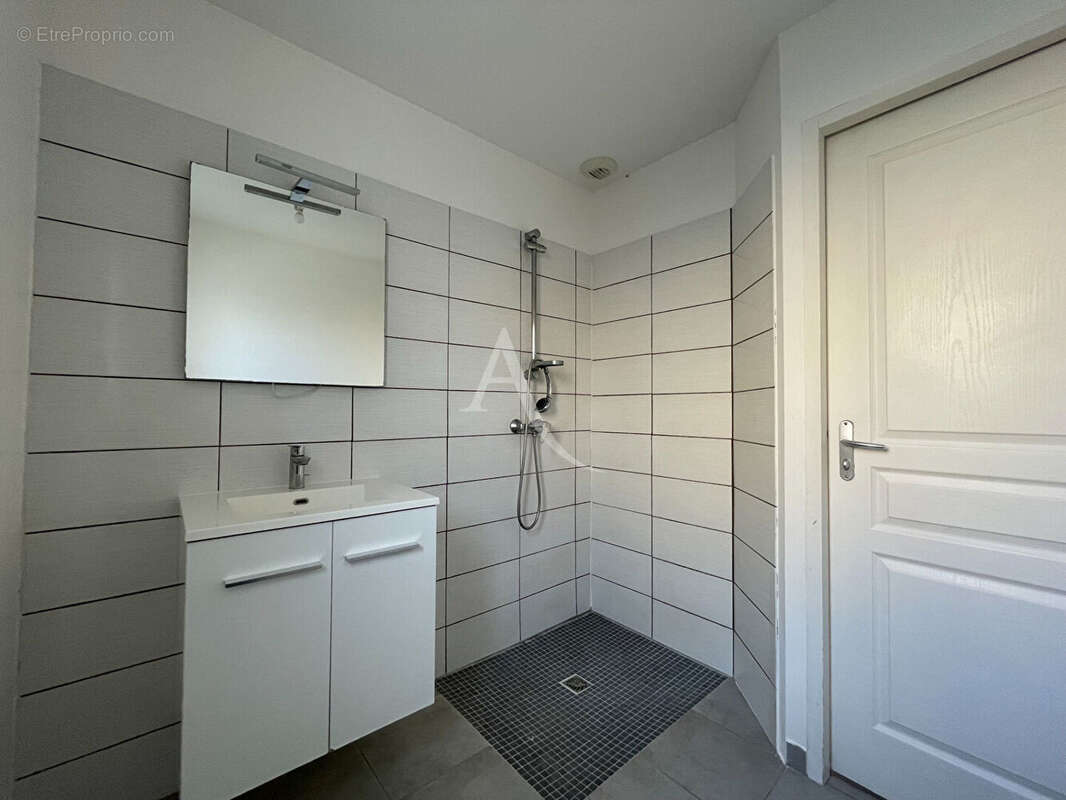 Maison à LE BERNARD