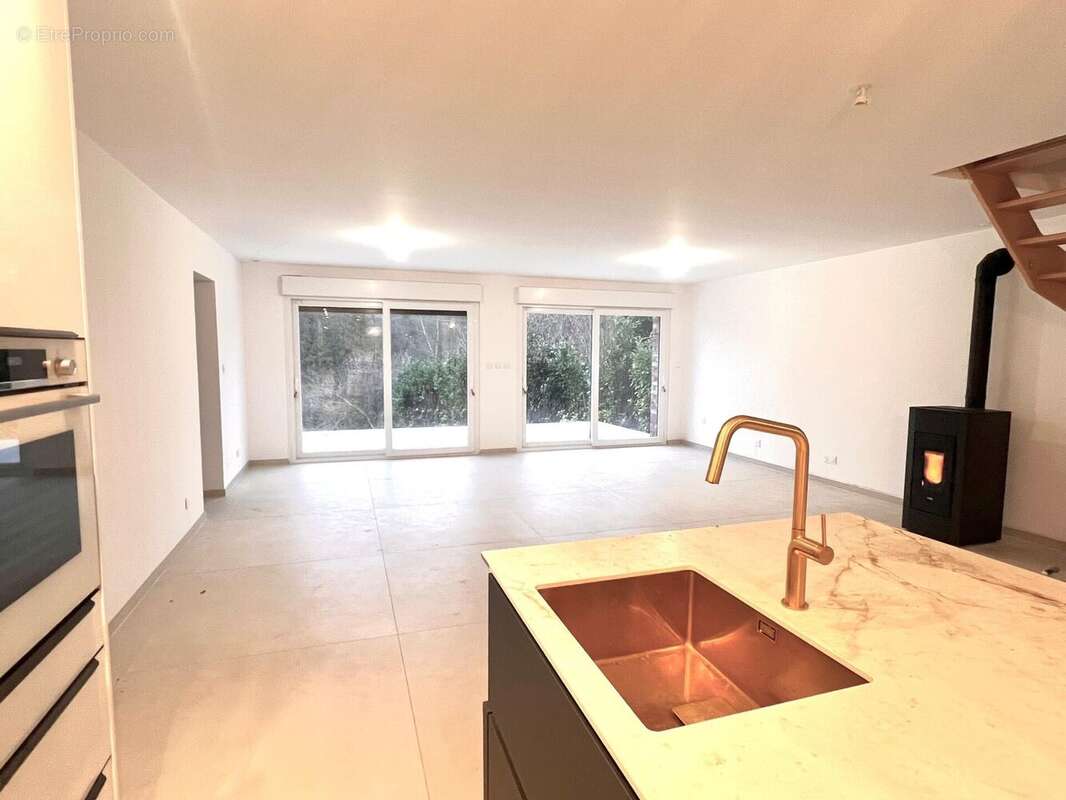 Photo 4 - Maison à SEBOURG