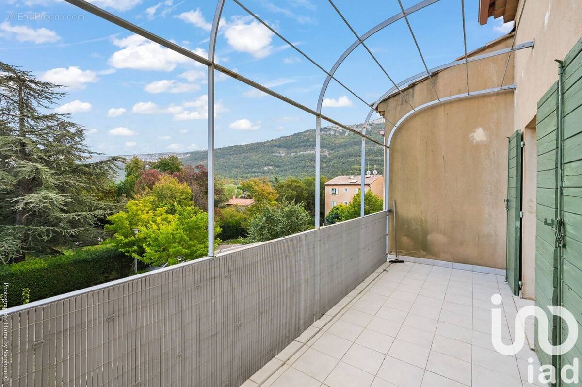Photo 1 - Appartement à PLAN-D&#039;AUPS-SAINTE-BAUME