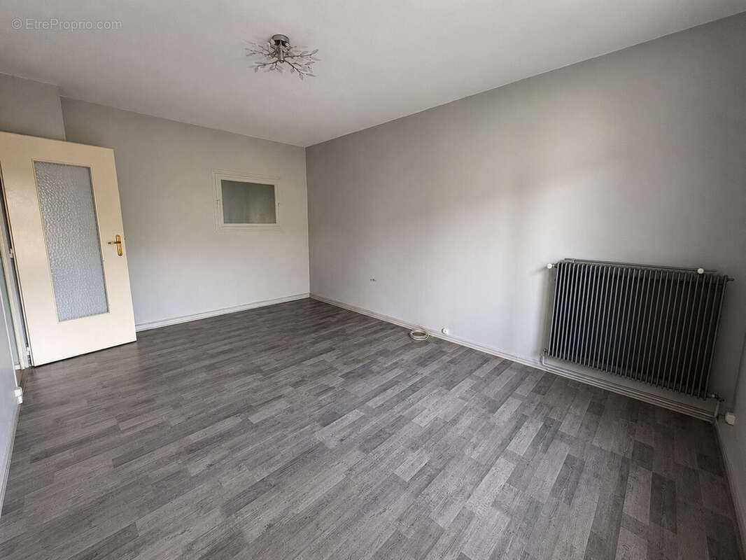 Appartement 68 m² à La Chapelle-Saint-Mesmin  - photo 2