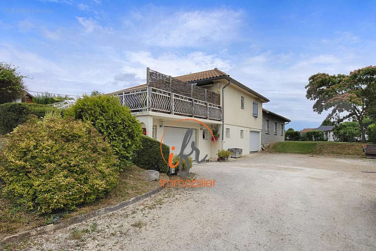 Maison 6 chambres idealement situee - photo 5