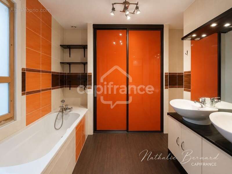 Immeuble mixte avec local commercial et habitation – Centre-ville de Villeneuve-sur-Lot - photo 14