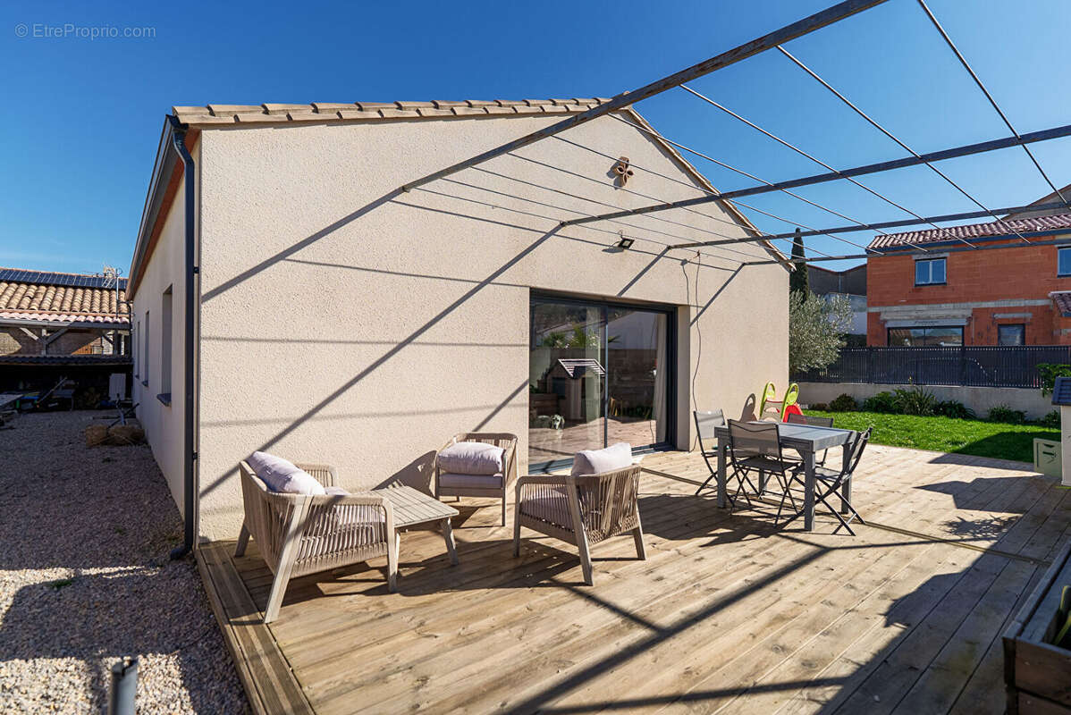 Maison à LEZIGNAN-CORBIERES