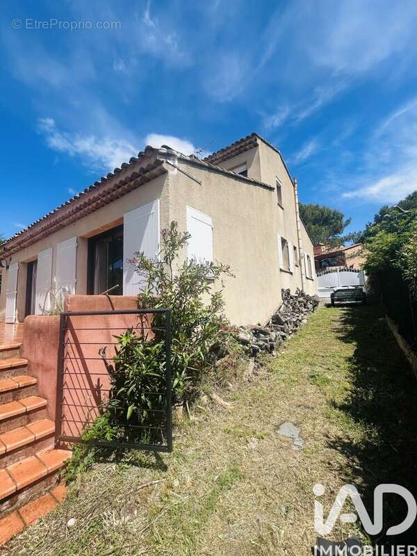 Photo 4 - Maison à SALON-DE-PROVENCE
