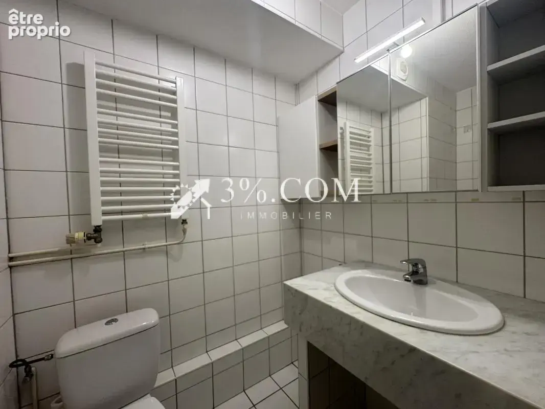 3%.COM Appartement  F2  avec terrasse et parking - photo 9