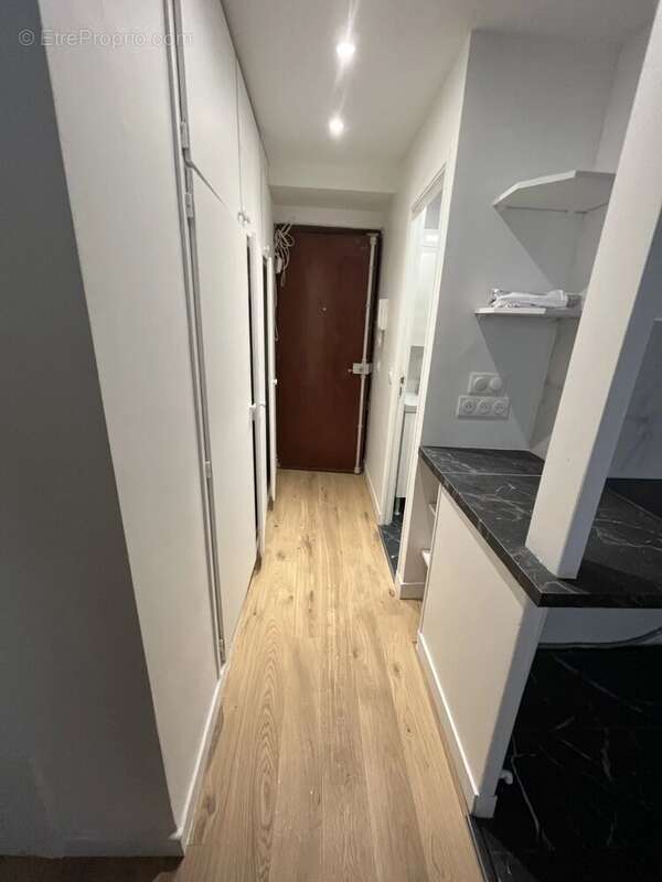 Appartement à LEVALLOIS-PERRET