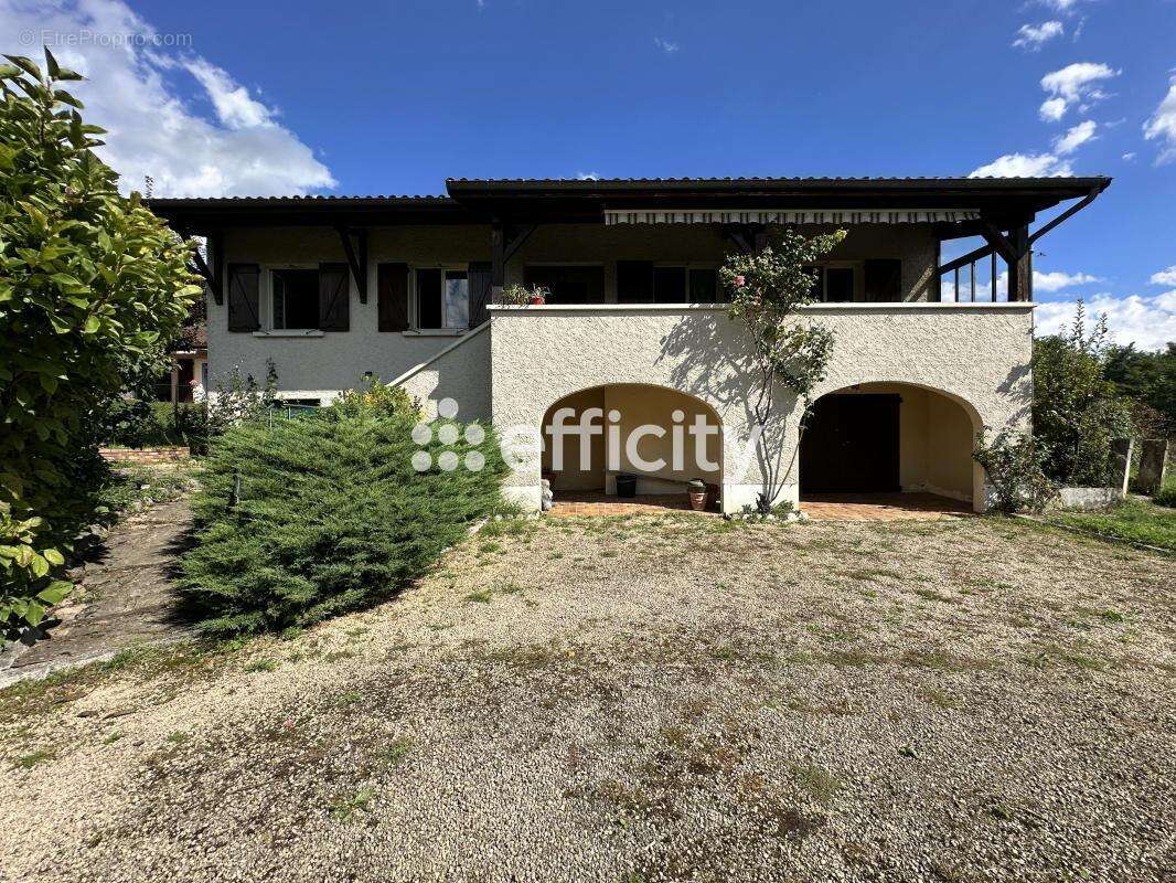 Maison à BEAUREGARD