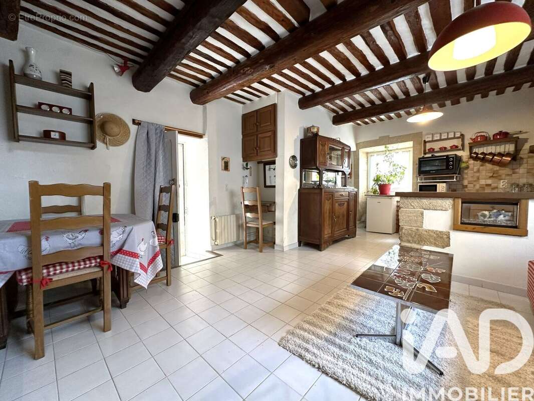 Maison 89 m² à Saint-Hilaire-D'ozilhan  - photo 7