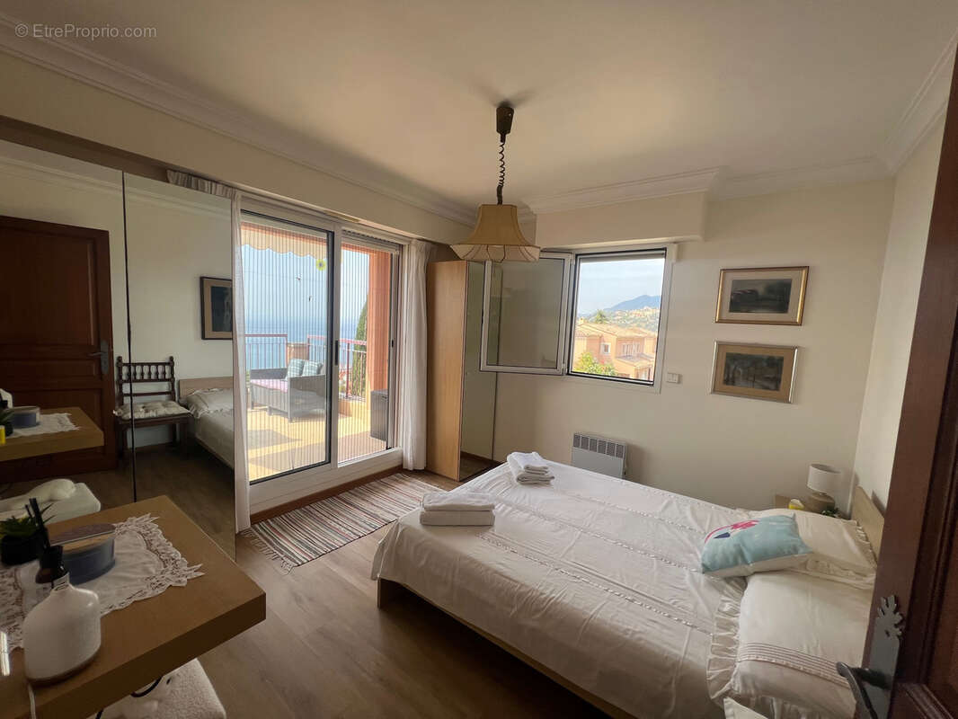 Exclusivite- domaine privé avec piscine sur menton garavan- villa jumelee  t5/6 sur 3 niveaux, terrasses, jard - photo 15