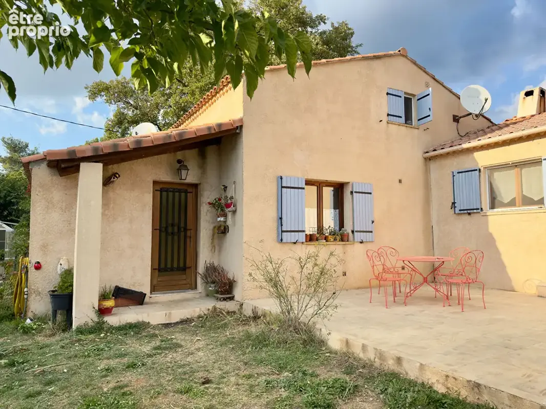 Maison à POURRIERES