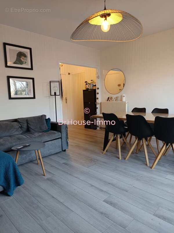 Appartement à SAINT-JACQUES-DE-LA-LANDE