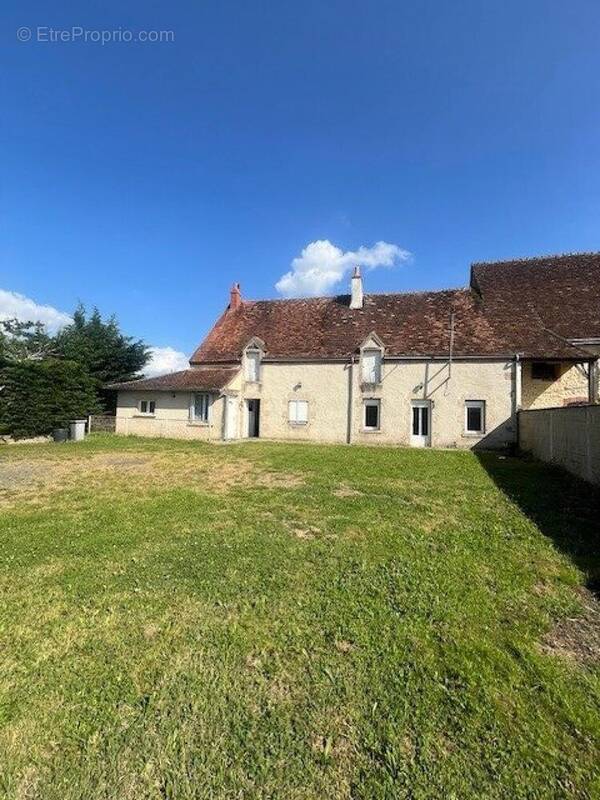 Photo 1 - Maison à MONTGIVRAY