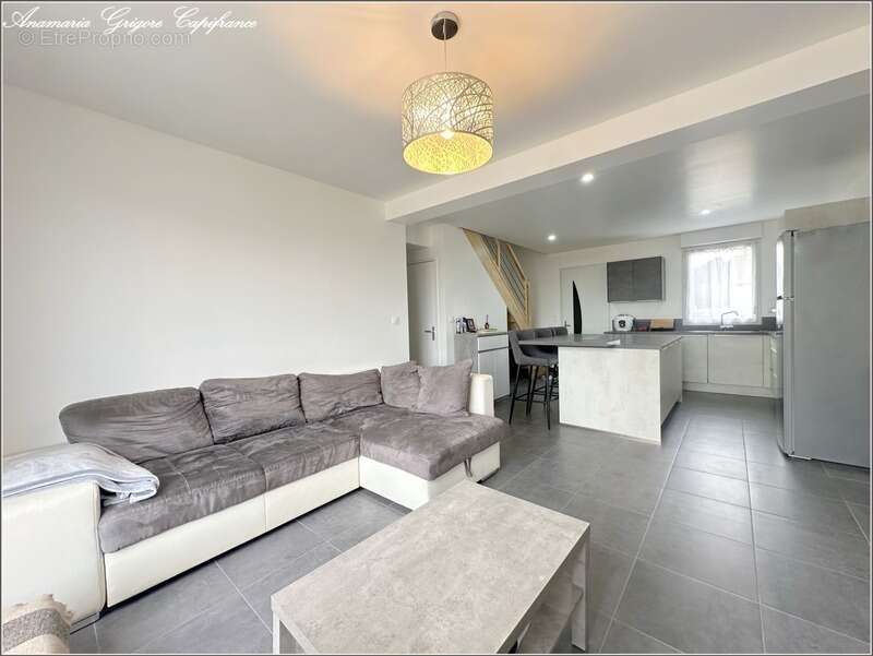 Maison à COURVILLE-SUR-EURE